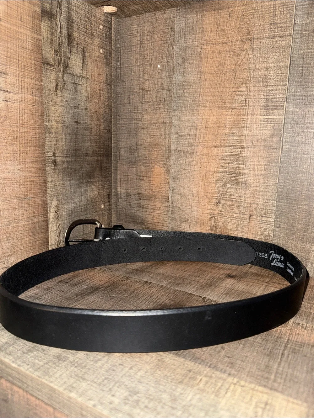TONY LAMA Classic Black Leather Belt with Silver Buckle-size 36